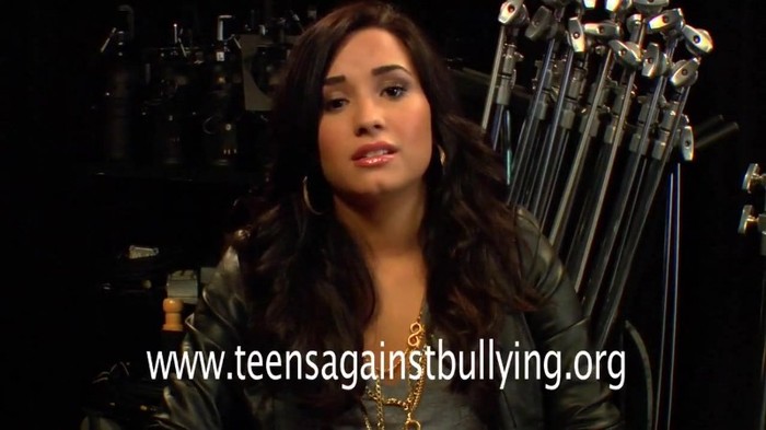 Demi Lovato - Teens Against Bullying 225 Demi Lovato - Teens Against Bullying 225
