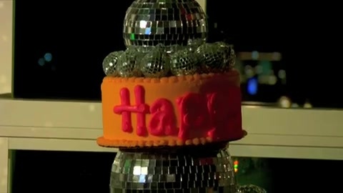 Demi Lovato 17th Birthday Party 068 - Demilush - 17th Birthday Party Part oo1