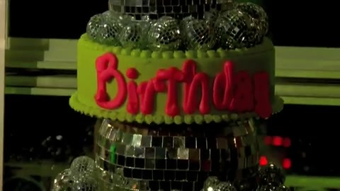 Demi Lovato 17th Birthday Party 072 - Demilush - 17th Birthday Party Part oo1