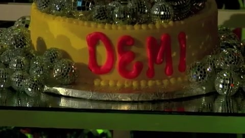 Demi Lovato 17th Birthday Party 079 - Demilush - 17th Birthday Party Part oo1