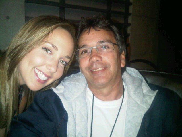 206166_209875119024975_209438145735339_838035_6711243_n - Vanessa Pose