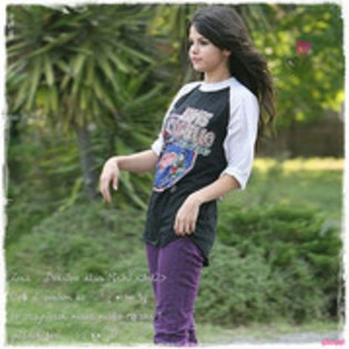 0029808444 - 0 Poze Videoclipuri Selena