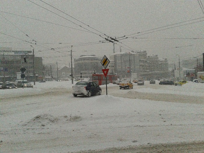 C360_2012-02-14-08-28-05 - iasi - iarna2012