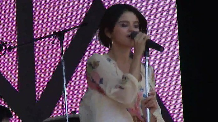 Live like there's no tomorrow - Selena Gomez Soundcheck in Argentina HD 084