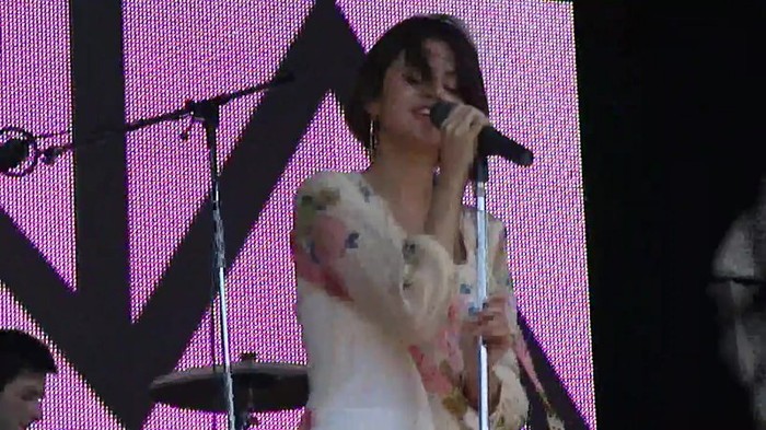 Live like there's no tomorrow - Selena Gomez Soundcheck in Argentina HD 102