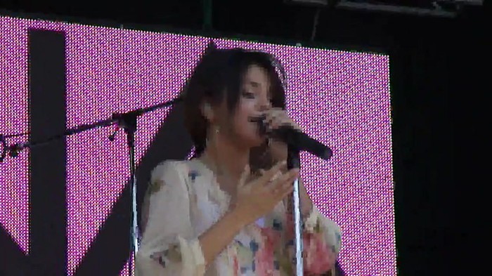 Live like there's no tomorrow - Selena Gomez Soundcheck in Argentina HD 357 - Live like there-s no tomorrow - Selena Gomez Soundcheck in Argentina