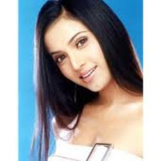 Shipla Anand alias Riddhima -2 voturi - Alege actrita preferata