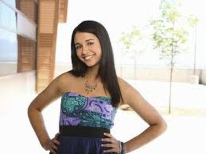 naomi scott - lemonade mouth