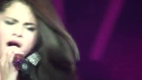 Off The Chain - Selena Gomez - LIVE AT LA COUNTY FAIR! 9-18-10 [HD] 310 - Off The Chain - Selena Gomez - LIVE AT LA COUNTY FAIR