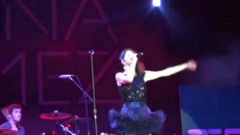 Off The Chain - Selena Gomez - LIVE AT LA COUNTY FAIR! 9-18-10 [HD] 330 - Off The Chain - Selena Gomez - LIVE AT LA COUNTY FAIR
