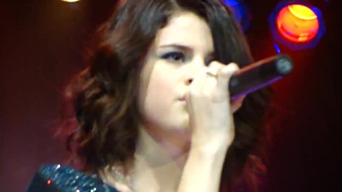 Selena Gomez Naturally Live - House of Blues HD 014 - Selena Gomez Naturally Live - House of Blues