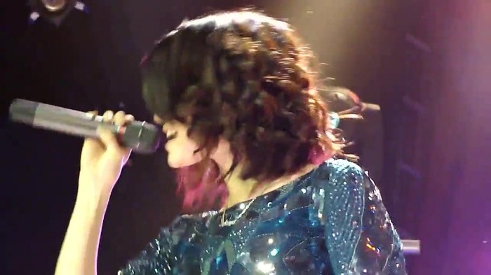 Selena Gomez Naturally Live - House of Blues HD 073