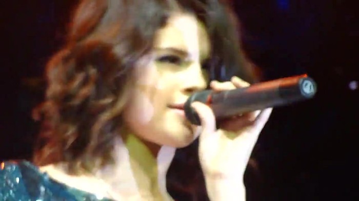 Selena Gomez Naturally Live - House of Blues HD 220