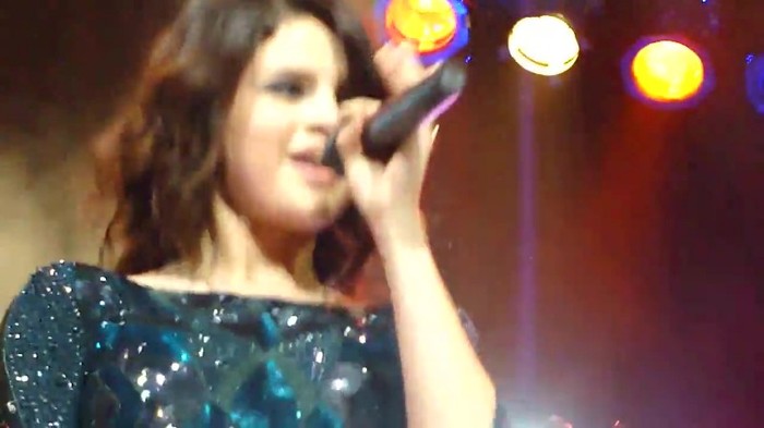 Selena Gomez Naturally Live - House of Blues HD 472