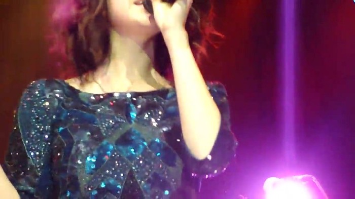 Selena Gomez Naturally Live - House of Blues HD 479