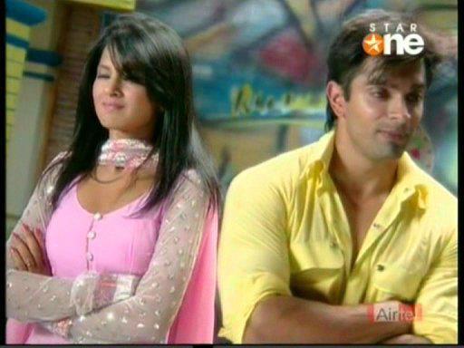 417278_302077989850517_282949885096661_887975_1782897955_n - xxArmaan and Ridhimaxx