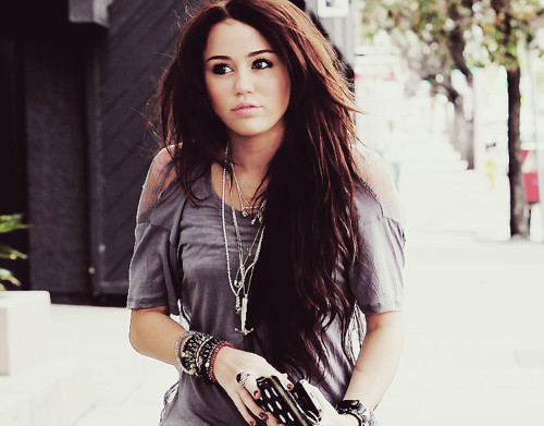 Doamne sa vezi ce`i fac cand o prind!!!!