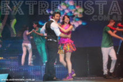 40213830_QABPIBPTK - nini e tomas