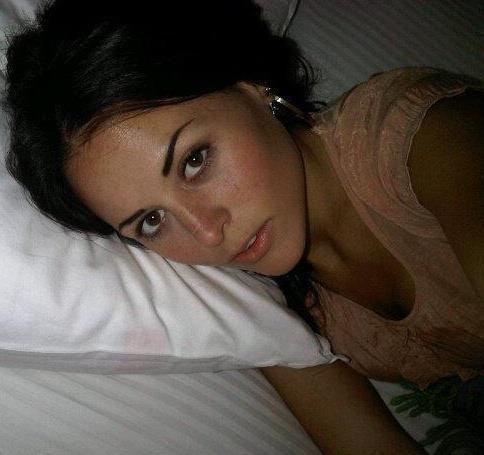 299670_279844368722620_194585080581883_868299_237149601_n