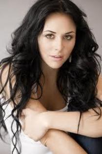 321201_268130826560641_194585080581883_830287_587087817_n