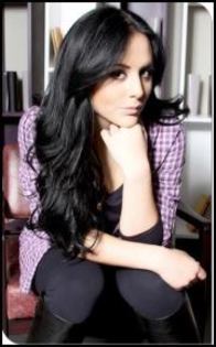 416873_336876119685448_151652008207861_1033833_1736943631_a - Zuria Vega