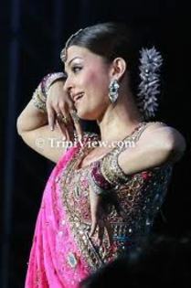 images (1) - Aishwarya Rai Dance