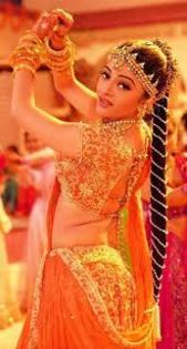 images (4) - Aishwarya Rai Dance