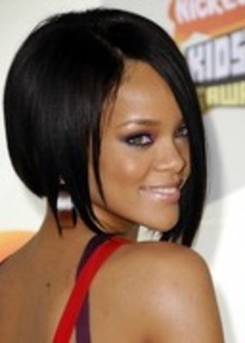 20408284_AFVIGKXXV - Rihanna