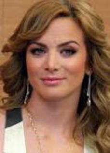 descărcare (9) - Silvia Navarro