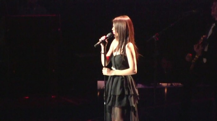Selena Gomez- _A Year Without Rain_ (HD) at Jingle Ball December 10_ 2010 046