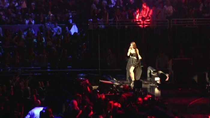 Selena Gomez- _A Year Without Rain_ (HD) at Jingle Ball December 10_ 2010 145 - Selena Gomez - A Year Without Rain at Jingle Ball December 10 2010
