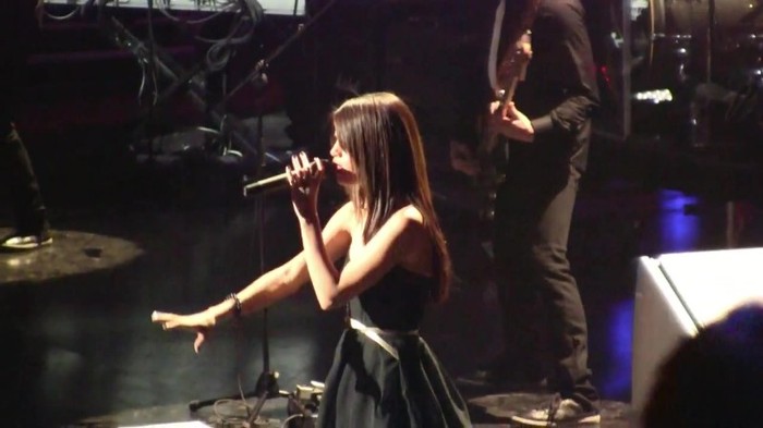 Selena Gomez- _A Year Without Rain_ (HD) at Jingle Ball December 10_ 2010 197