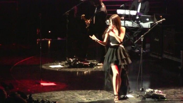 Selena Gomez- _A Year Without Rain_ (HD) at Jingle Ball December 10_ 2010 362 - Selena Gomez - A Year Without Rain at Jingle Ball December 10 2010