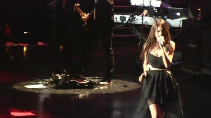 Selena Gomez- _A Year Without Rain_ (HD) at Jingle Ball December 10_ 2010 366 - Selena Gomez - A Year Without Rain at Jingle Ball December 10 2010