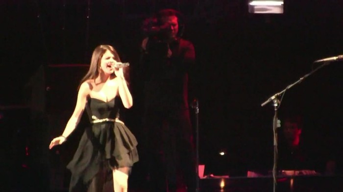 Selena Gomez- _A Year Without Rain_ (HD) at Jingle Ball December 10_ 2010 444 - Selena Gomez - A Year Without Rain at Jingle Ball December 10 2010