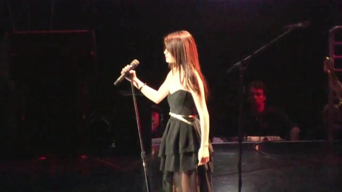 Selena Gomez- _A Year Without Rain_ (HD) at Jingle Ball December 10_ 2010 458 - Selena Gomez - A Year Without Rain at Jingle Ball December 10 2010