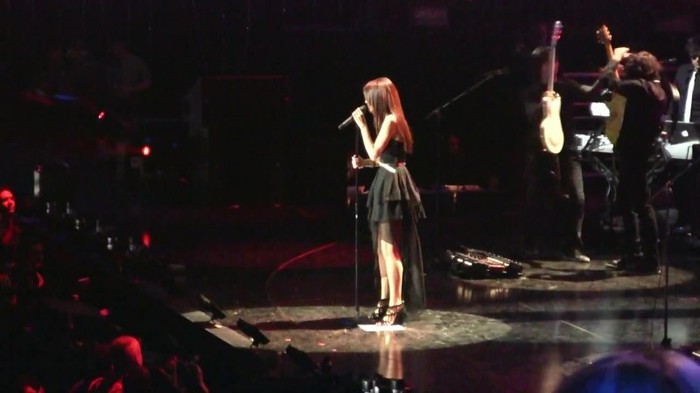 Selena Gomez- _A Year Without Rain_ (HD) at Jingle Ball December 10_ 2010 493 - Selena Gomez - A Year Without Rain at Jingle Ball December 10 2010