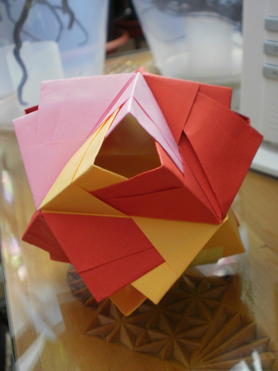 P5120768_bascetta unit - origami