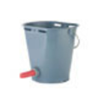 galeata cu biberon; Galeata pentru alaptare vitei din plastic cu tetina.Pret 40 lei.
