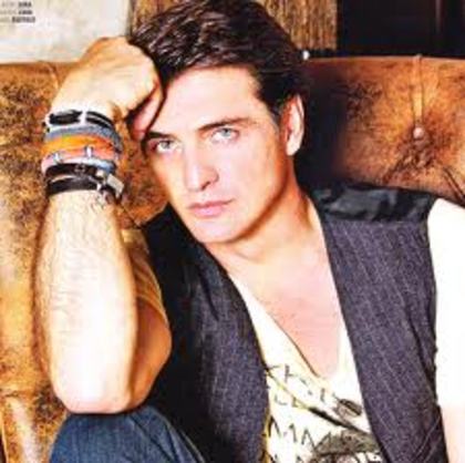 images (2) - Juan Soler