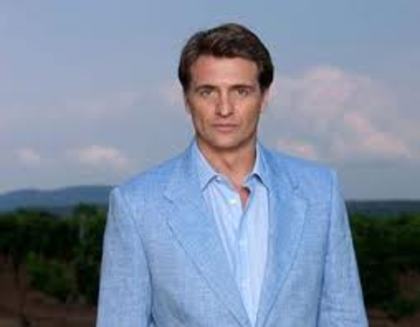 images (29) - Juan Soler