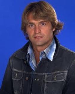 images (32) - Juan Soler