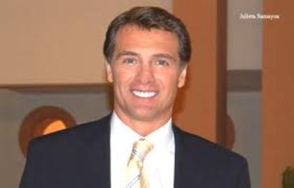 images (77) - Juan Soler