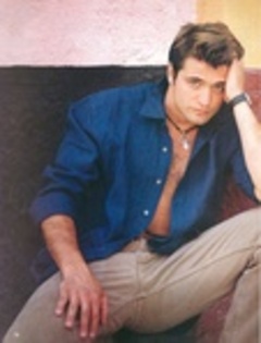 2cf4cfd75fef14c8c008eedb85885f54