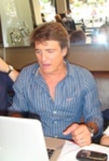 85ac86e06dd56cf5419dc6ece6ce2ac8 - Juan Soler