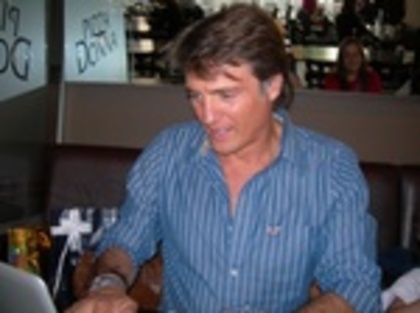 25006723844f64a0c52cf0344f91db97 - Juan Soler