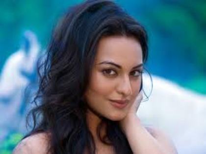 sonakshi sinha - care este actrita ta preferata