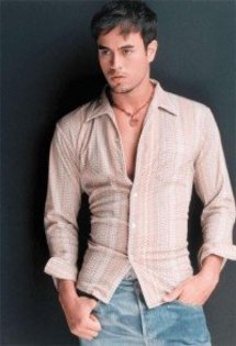 Enrique_Iglesias_1261761215_3