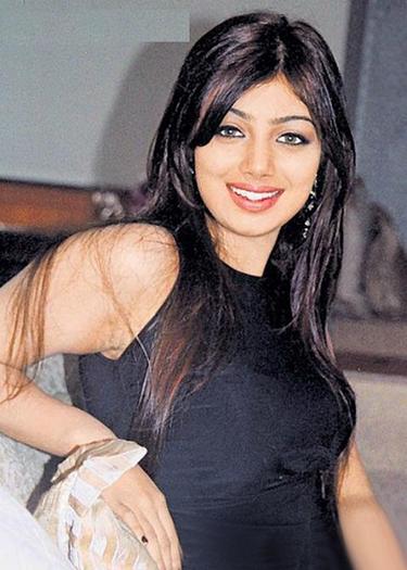 ayesha-takia- (1)