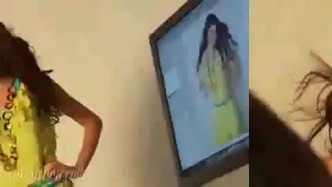 Selena Gomez - Seventeen Magazine Photoshoot (Behind the Scenes 2009) 159